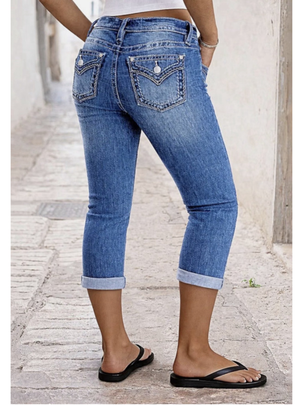 Flamingals Capris for Women Mid Waist Capri Crop Jeans Denim Wash L